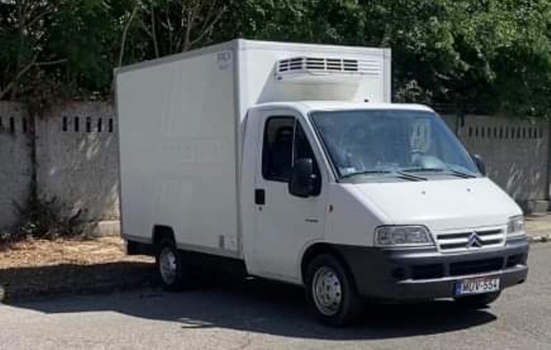 hűtős teherautó kölcsönzés