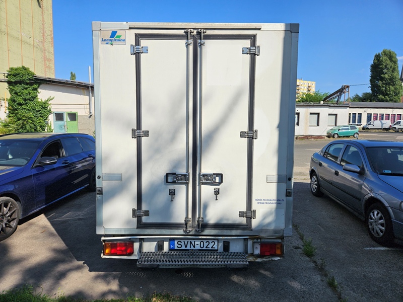 hűtős teherautó kölcsönzés