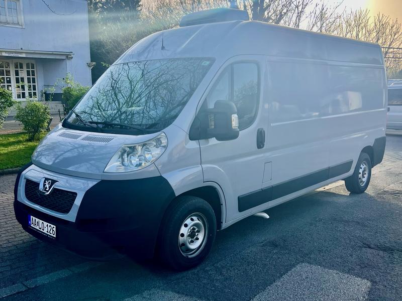 fagyasztós autó bérlés