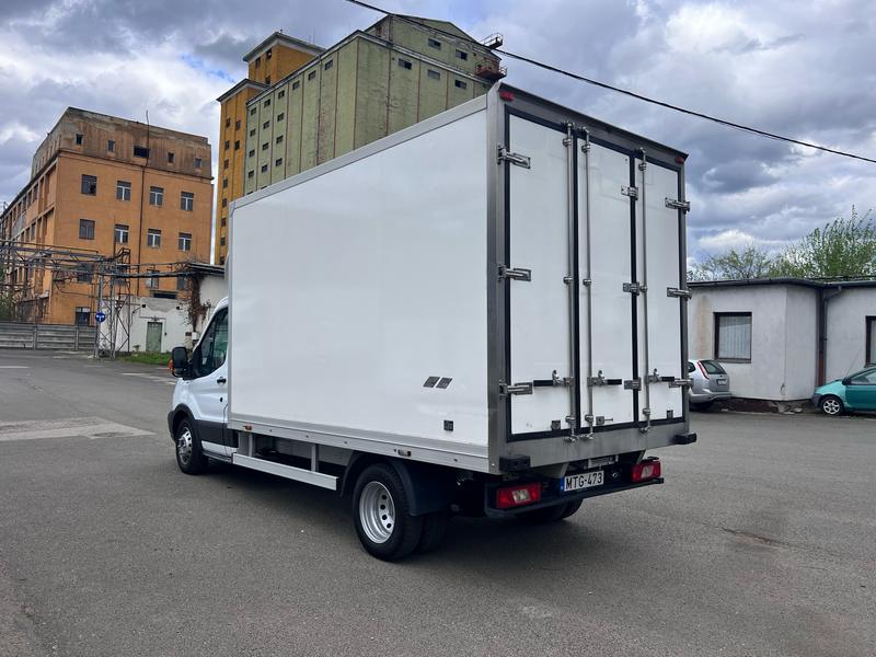 fagyasztós autó bérlés