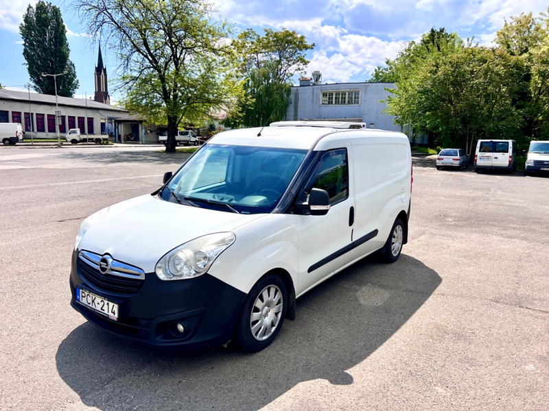 fagyasztós autó bérlés