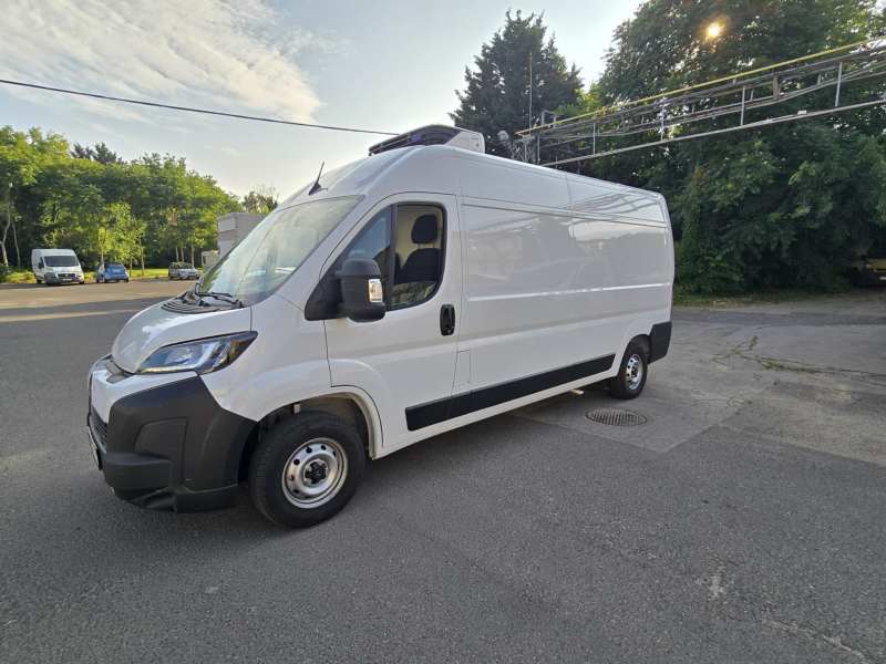 fagyasztós autó bérlés